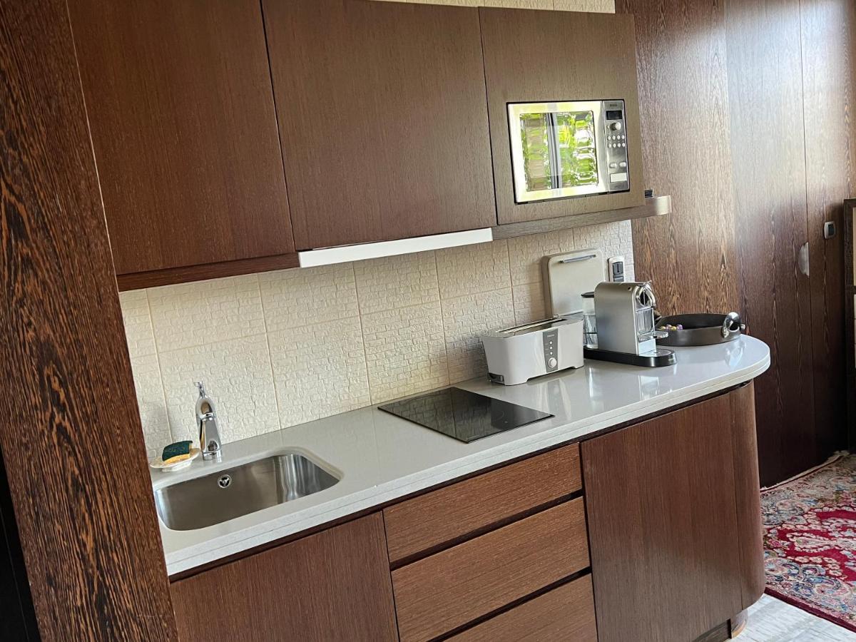 Studio Dans Le Quartier Luxe Neuilly-sur-Seine Esterno foto
